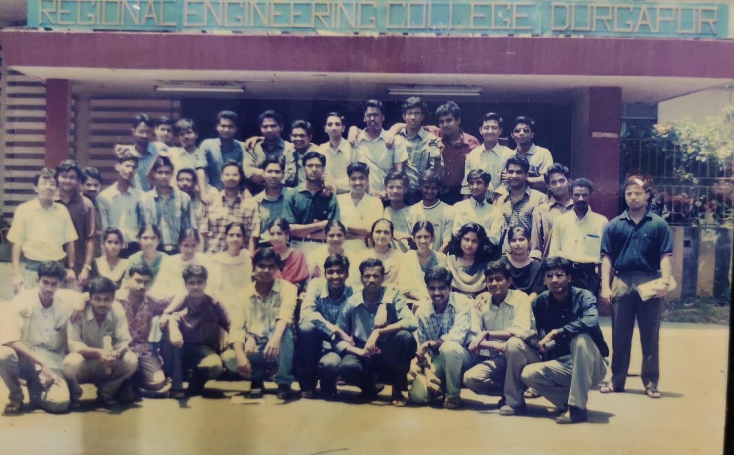 The 2001 batch gathered under the Regional Engineering College Durgapur sign